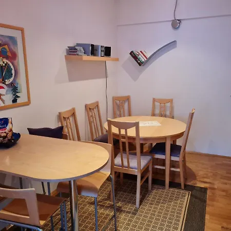 Salburg,troepolach * Tröpolach